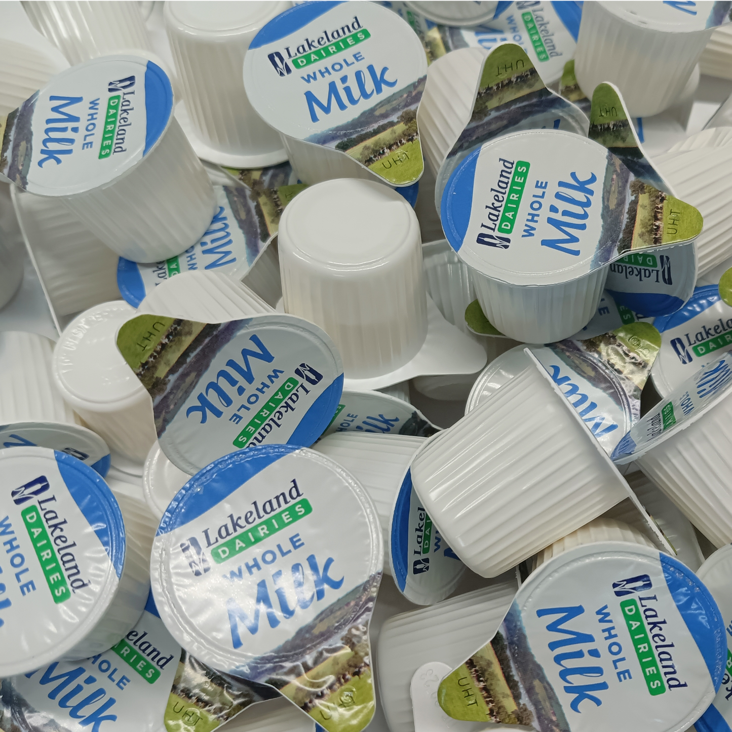 120x Semi Skimmed vs Whole Milk 12ml Pots UHT Long Life Jiggers Portion Lakeland